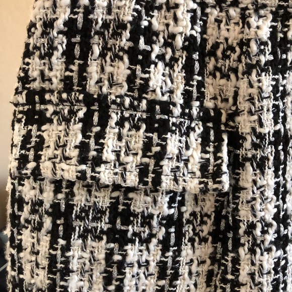 Forever 21 Tweed Mini Skirt - Picture 5 of 7